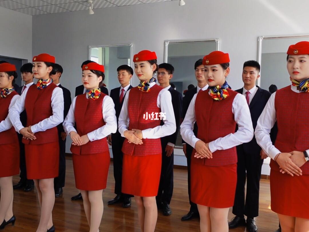 鐵路客運(yùn)服務(wù)專業(yè)禮儀與婚姻介紹服務(wù)的藝術(shù)